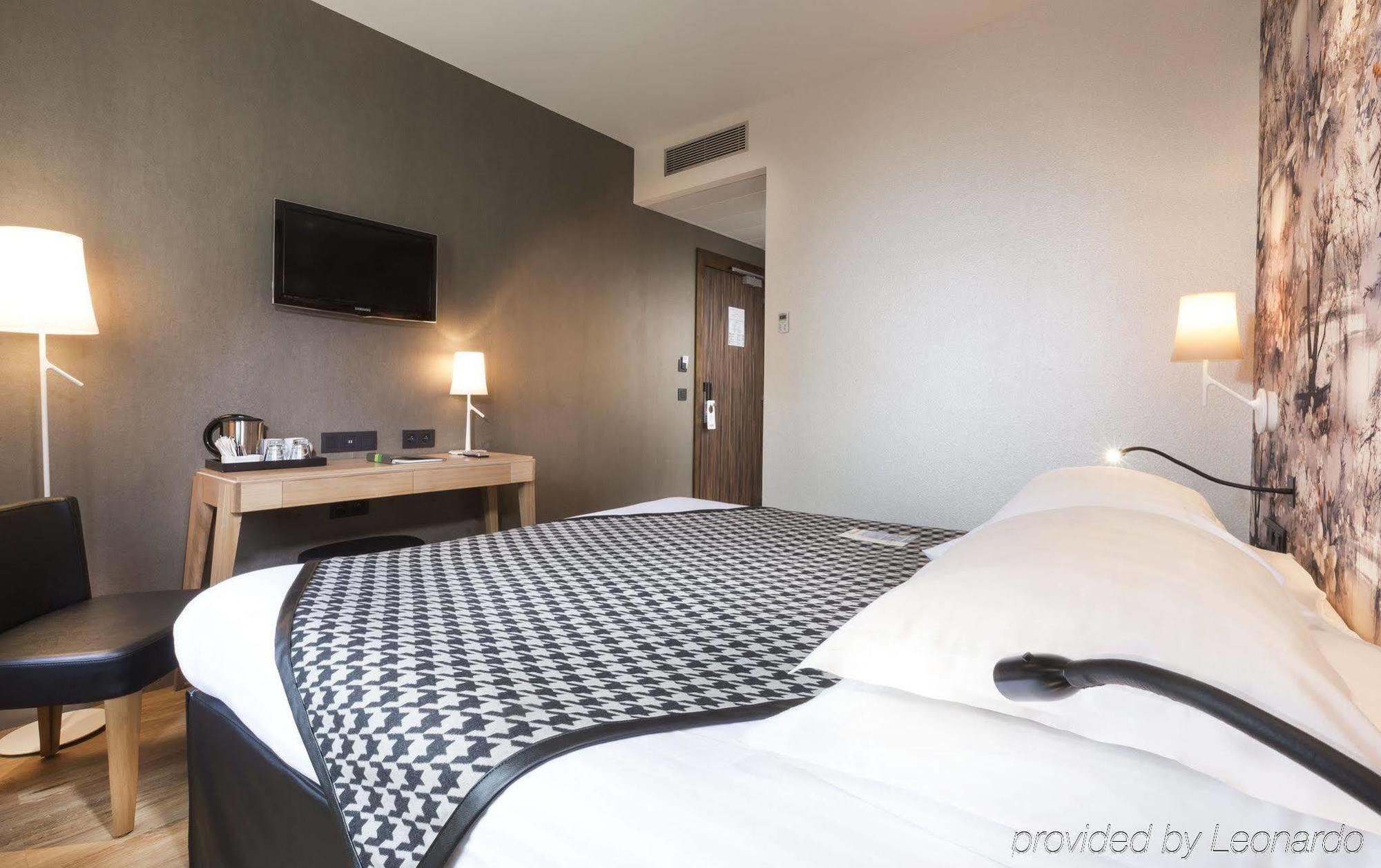 Hotel Acanthe - Boulogne Billancourt Luaran gambar